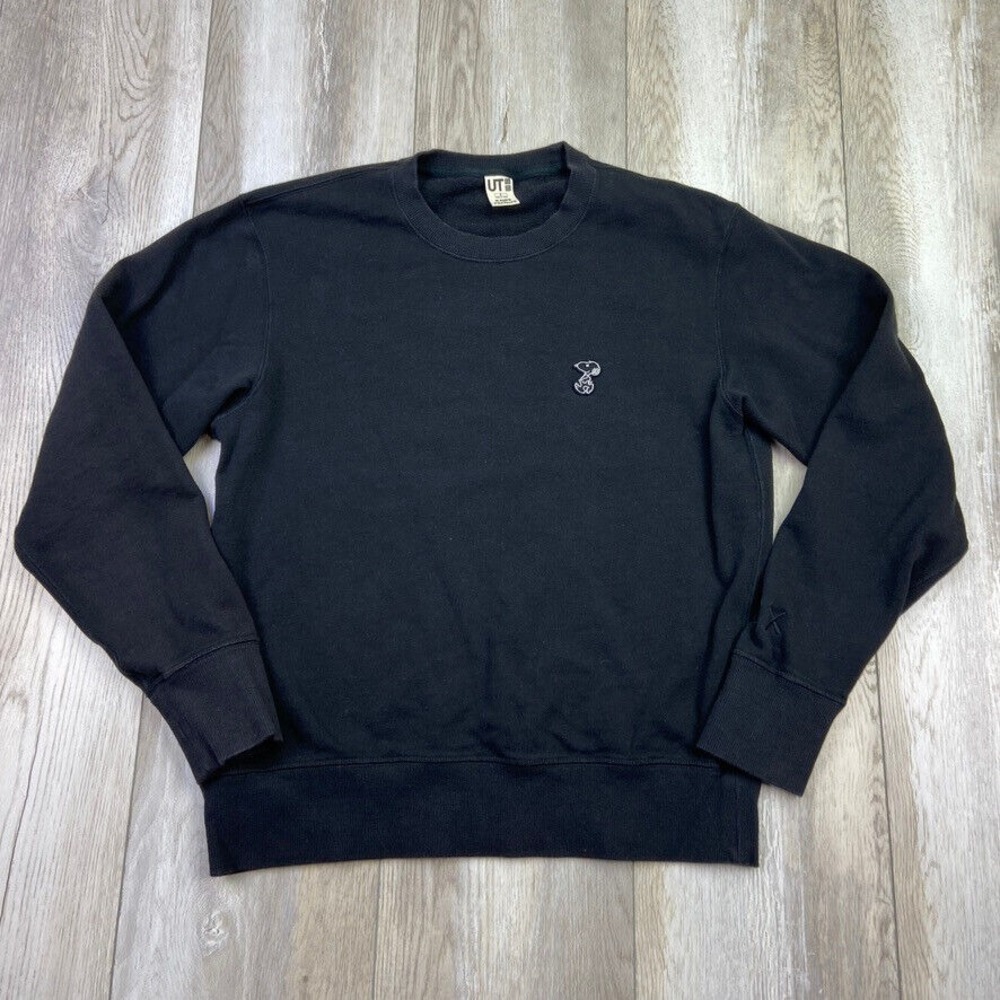 Kaws Peanuts Uniqlo Sweater Mens Small Black Snoopy Crewneck Sweatshirt *